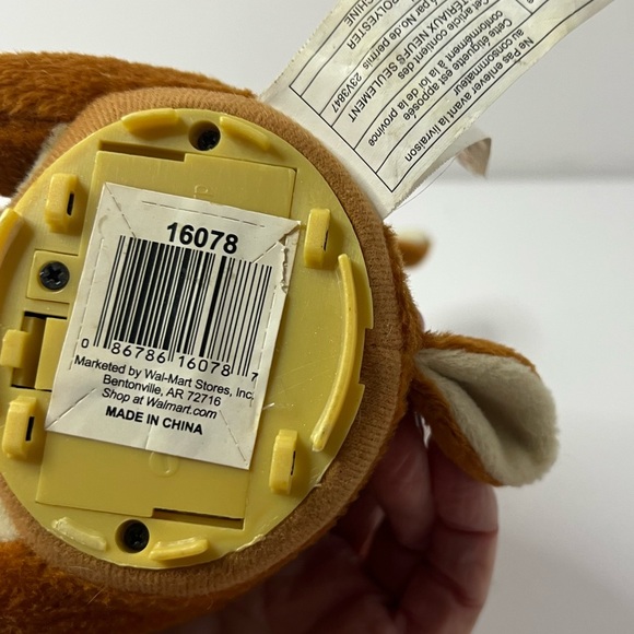 Vintage '90s Gemmy Singing Rudolph The Red Nosed Reindeer Light Up Nose 8" Plush - Picture 8 of 14